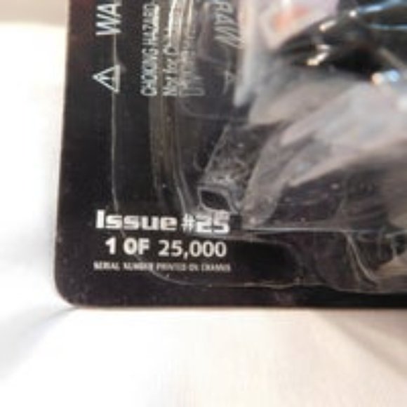 TRAVIS TRITT RACING CHAMPIONS HOT COUNTRY STEEL DIE-CAST CAR - Picture 4 of 6